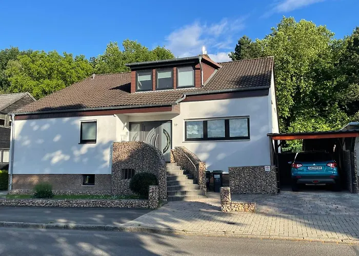 Apartment der 5 Elemente mit Gemeinschaftsbad
